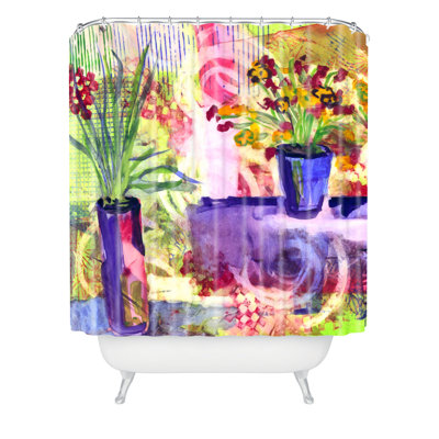 Rideau de douche mauve et lime par Laura Trevey