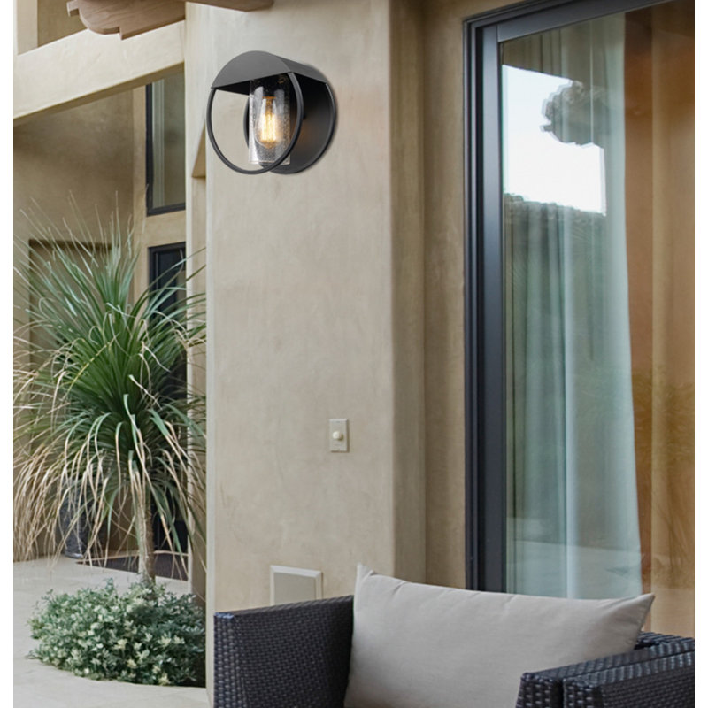 Mota Wall Light