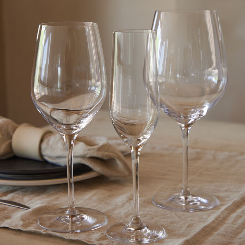 Ensemble de 6 verres à vin