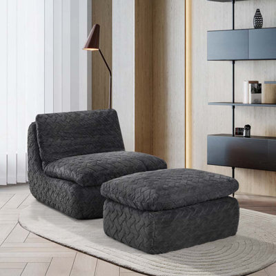 Fauteuil à pleine compression avec repose-pieds pivotant