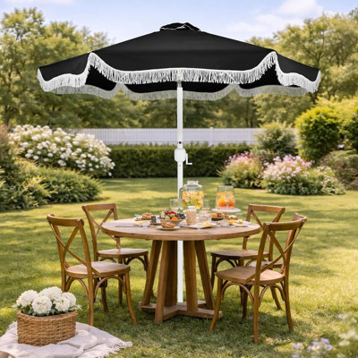 Parasol de terrasse de 9 pi avec franges 9 pi - Parasol extérieur Boho UPF50 +, inclinaison facile, poteau en acier robuste et nervures pour la table, la piscine, la terrasse, la cour