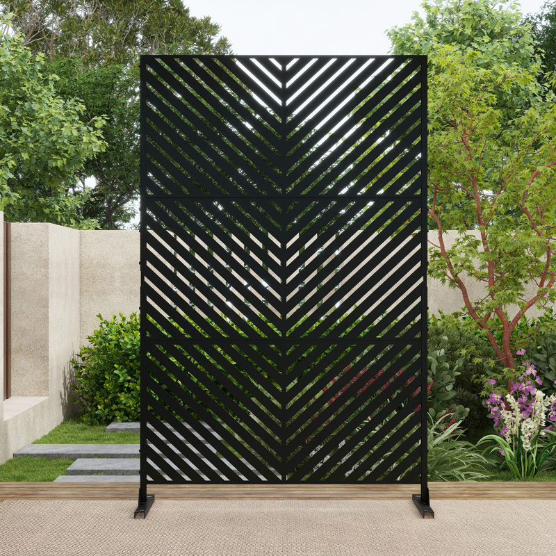 Pacifa Series Metal Privacy Screen, Black