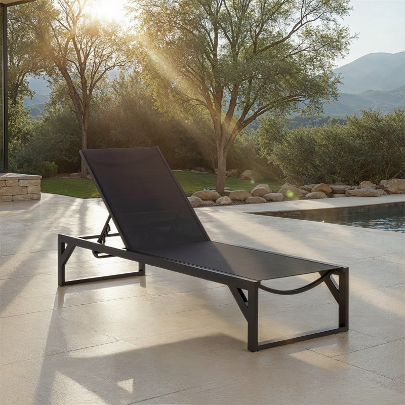 Jordan Aluminum Lounger, Black/Black