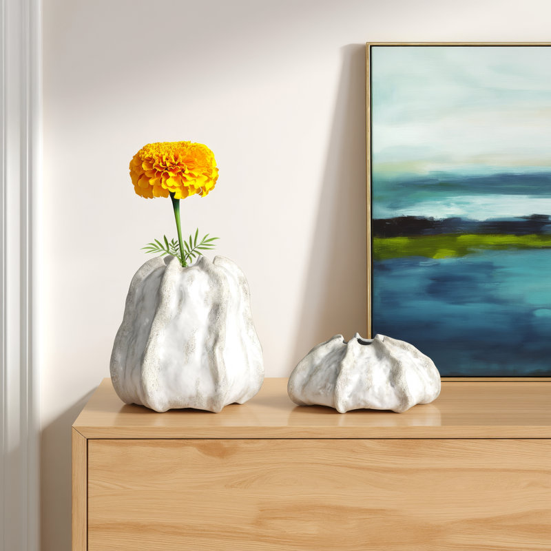 Ashburt Ceramic Table Vase