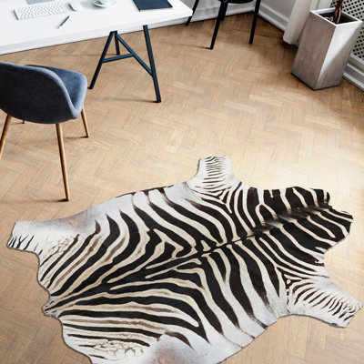 Liska Animal Print Cowhide 155cm X 190cm Area Rug