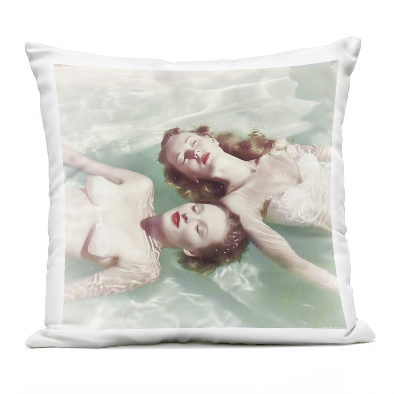 Coussin d'extérieur Vintage Summer Pool Girls, imprimé par Sophie 6