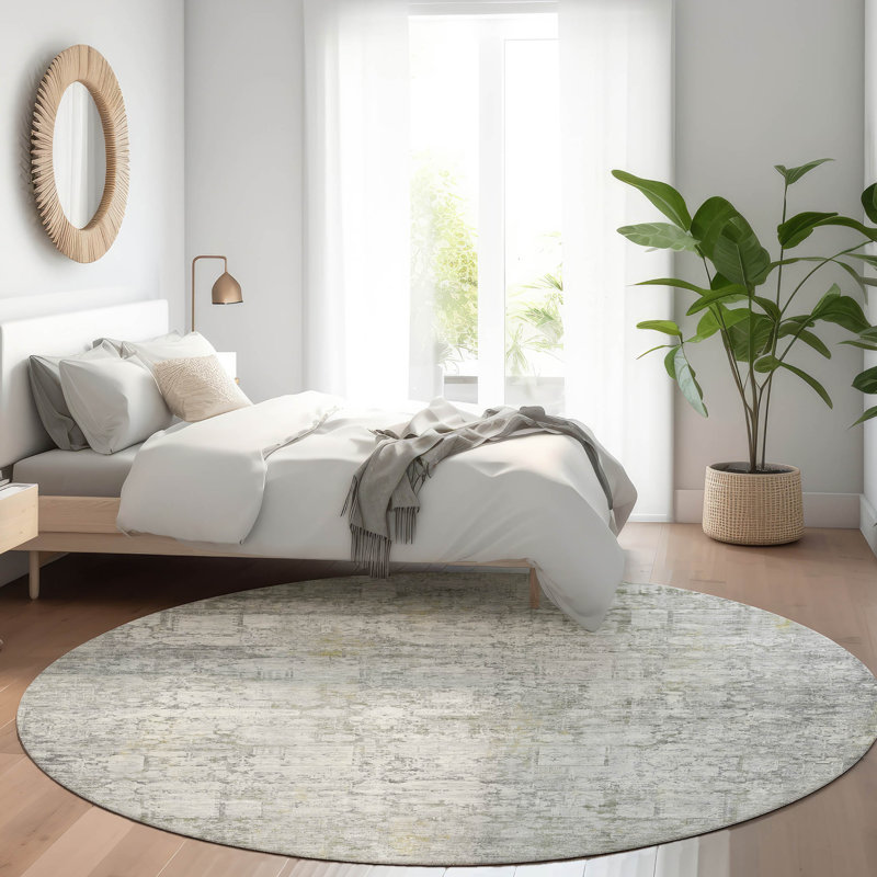 Machine Washable Indoor/Outdoor Xhevrie Gray Rug, Round 8'