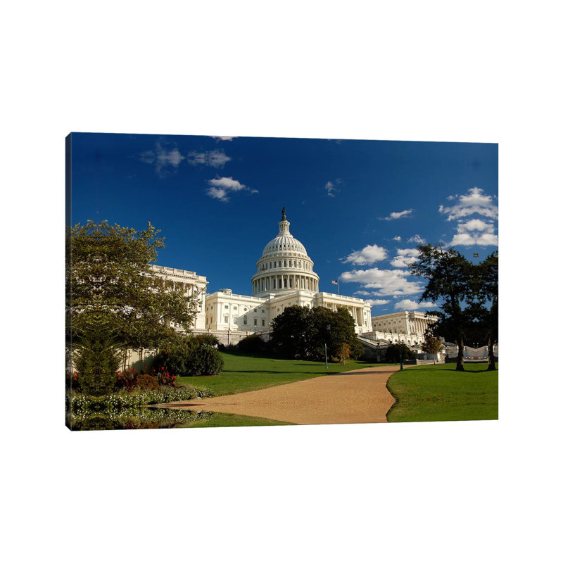 Capitol Building - Wrapped Canvas Print, 20.32 cm H x 30.48 cm W