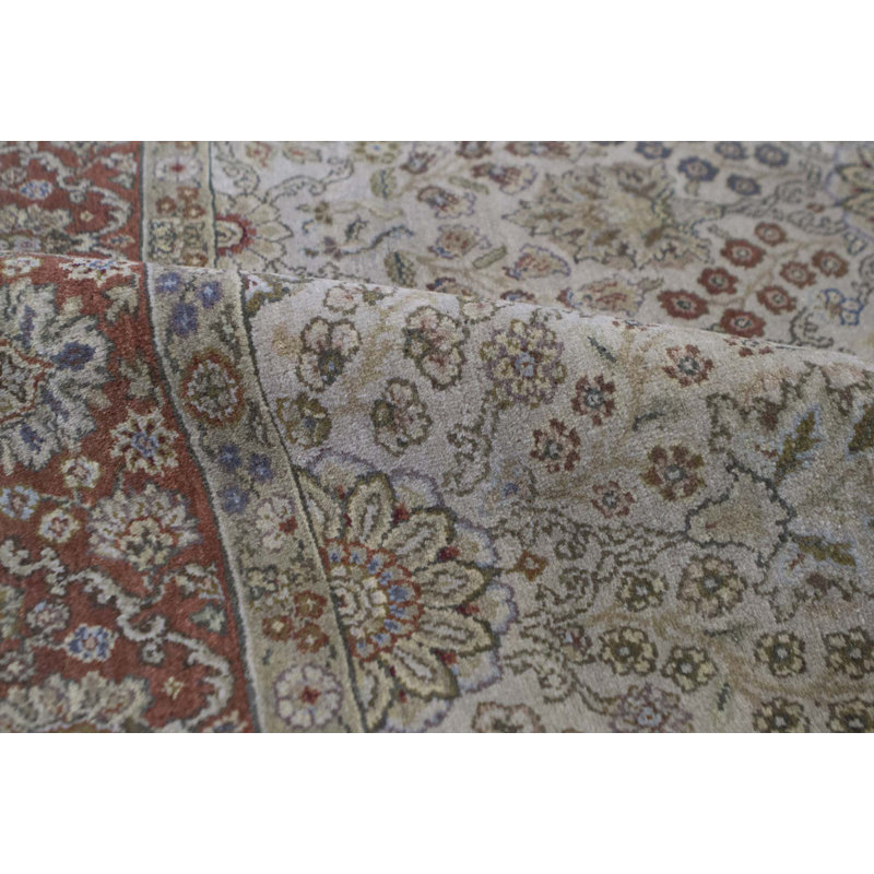 Tapis ivoire et rouille noué à la main de haute qualité