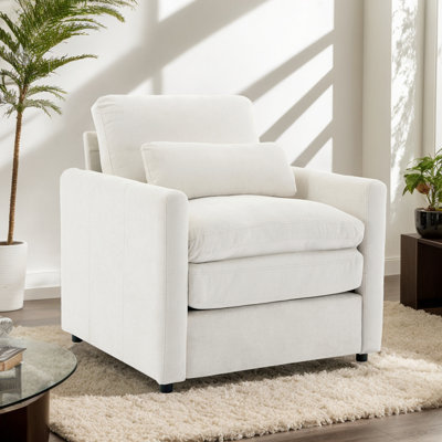 Canapé rembourré surdimensionné et confortable