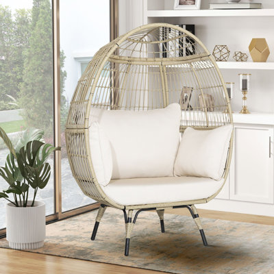 Outdoor Lounge Chair