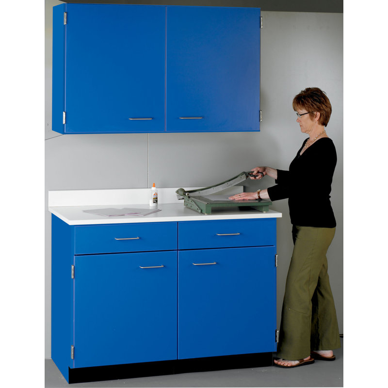 Armoire de salle de classe à 12 compartiments avec portes Suites, Gris tendance / noyer, H 84 po x l 48 po x P 24 po