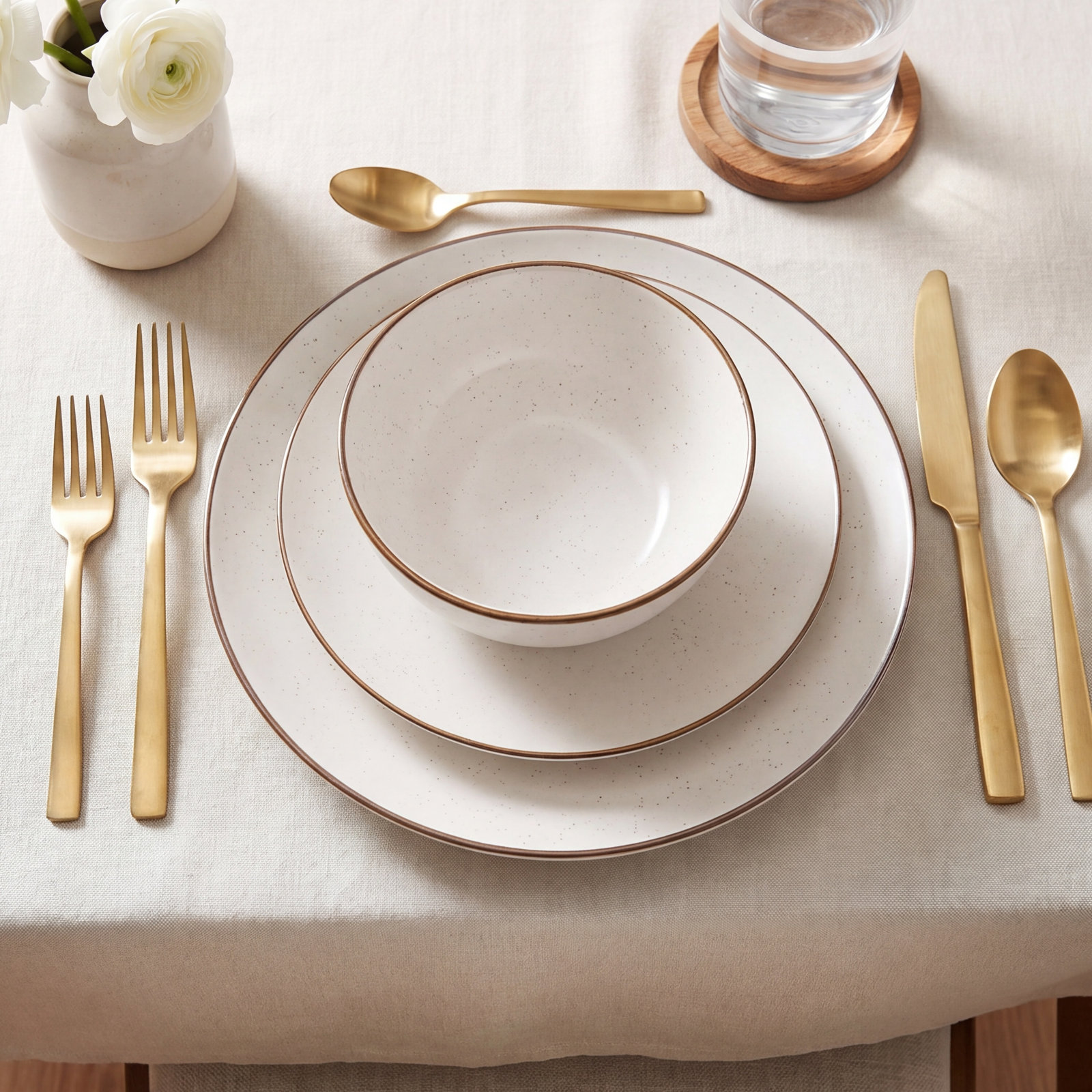 Stoneware Dinnerware Set - Service for 4, Cream