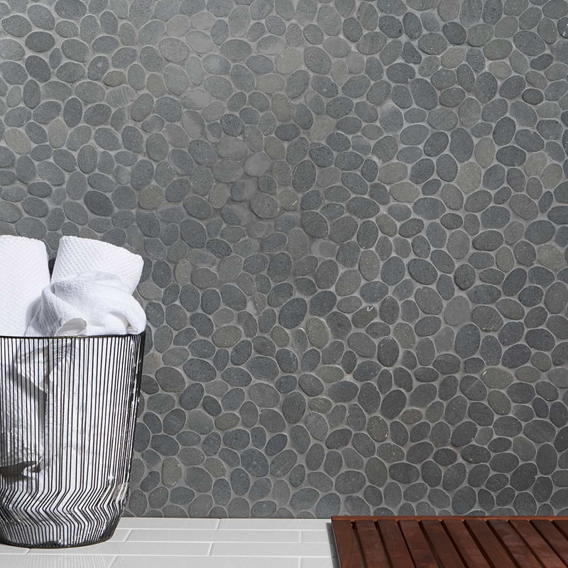 Nature Round Lovina Pebble Mosaic Tile, Lava Black