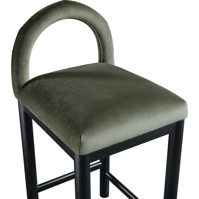 Tabouret de comptoir Conrad, Siège en velours vert / structure noire