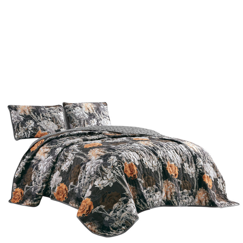 Helbah Floral Coverlet, King Bedspread + 2 Shams