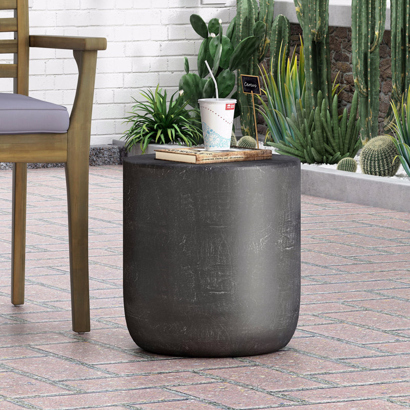 Table d'appoint d'extérieur en béton léger