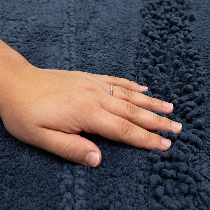 Laverne High/Low Stain/Fade Resistant Non-Slip Machine Washable Bath Mat, 21" W x 34" L, Twilight