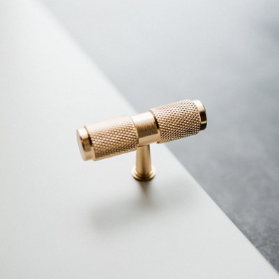 Daggett 10cm Centre Bar Handle