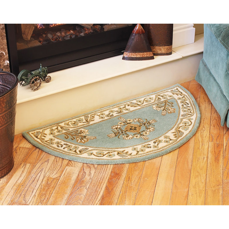 Tapis en laine touffeté à la main Innocenzio Hearth