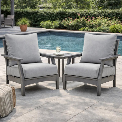 Outdoor Lounge Chair