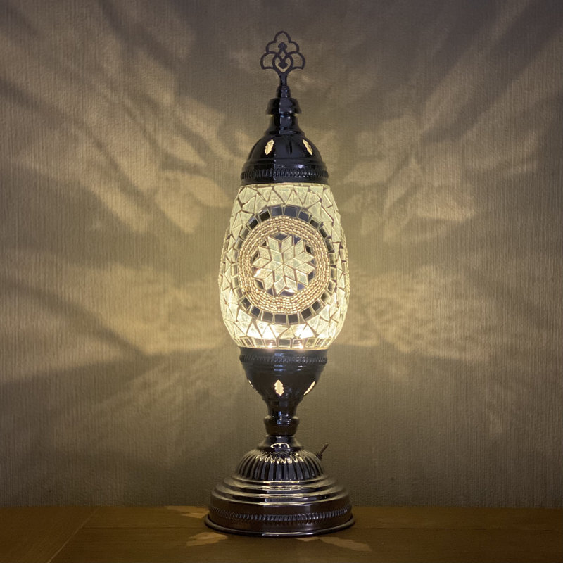 Keene Metal Lamp