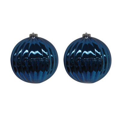 11.02'' Ball Ornament