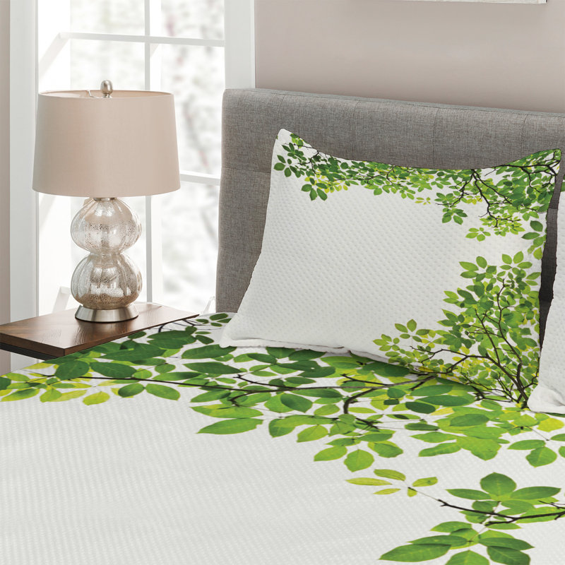 Farmhouse / Country Polyester Floral Coverlet