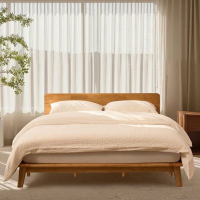 Solid Rubberwood Platform Bed in Natural Oak with Floating Low-Profile Frame, Tool-Free Fast Assembly, Made-to-Move Design, Built-In Storage Shelf & Charging Station, Scandinavian-Japanese Minimalist Style