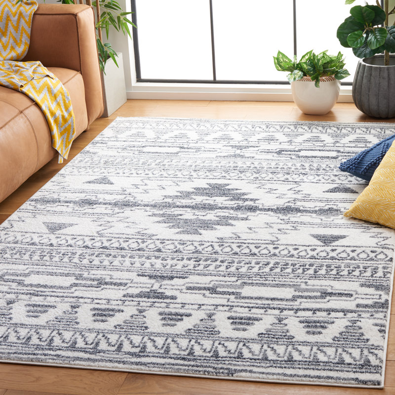 Tapis ivoire / gris Lowrey, Rectangle 5 pi 5 po x 7 pi 6 po