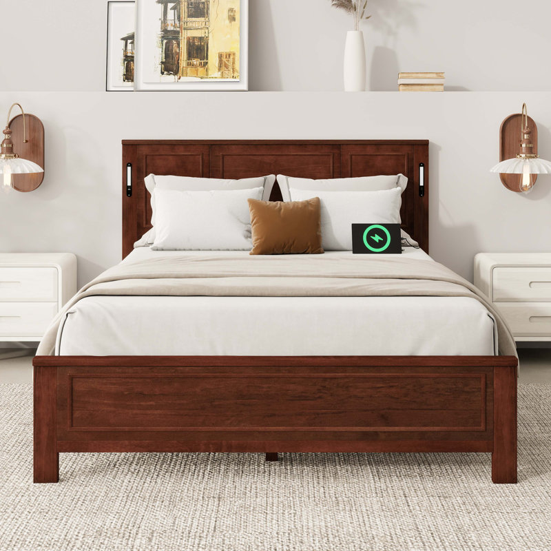 Grand lit avec tête et pied de lit à grand panneau, lumières DEL intégrées, station de charge USB, lit en bois de pin avec cadre de lit renforcé