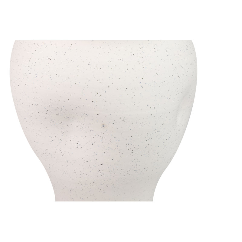 Lefke Table Vase 1