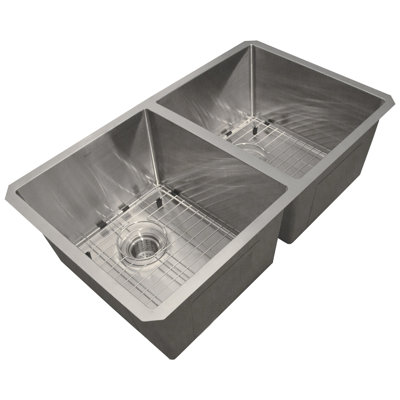 Pro Series 32'' L Undermount Double Bowl Stainless Steel Kitchen Sink