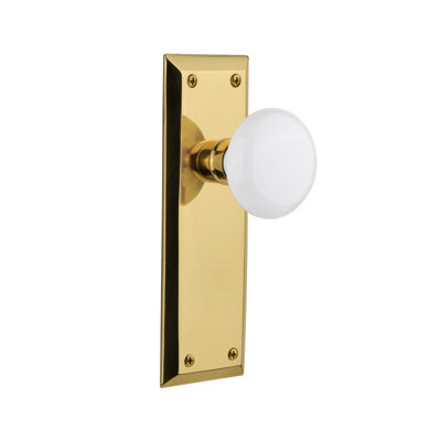 New York Plate with White Porcelain Door Knob