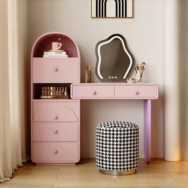 Belton, Pink/Purple