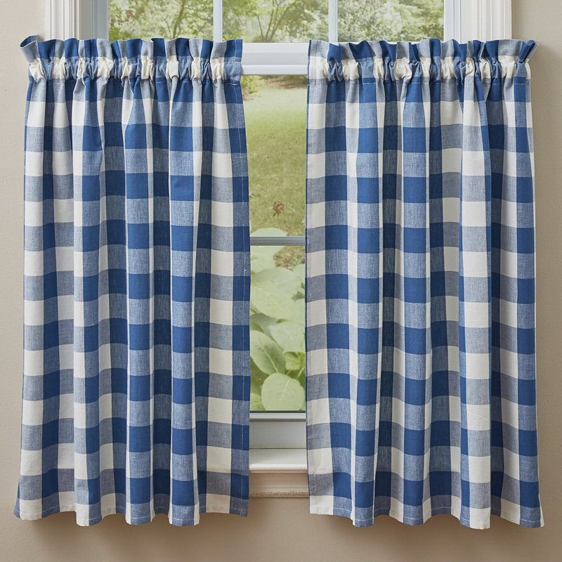 Red Buffalo Check Tiers 36x72, Blue