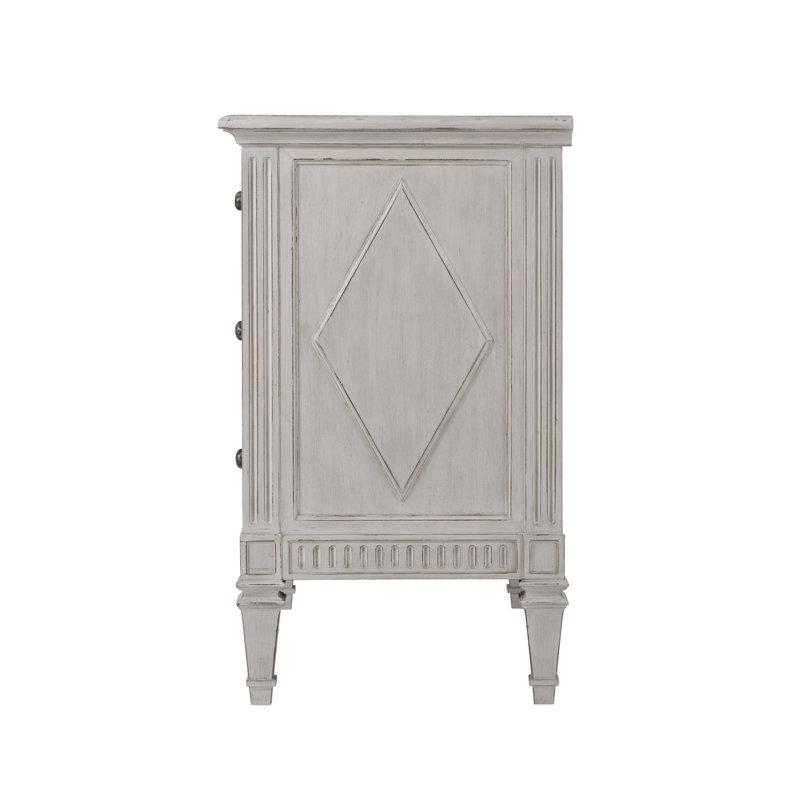 Tavel 3 - Drawer Nightstand, White