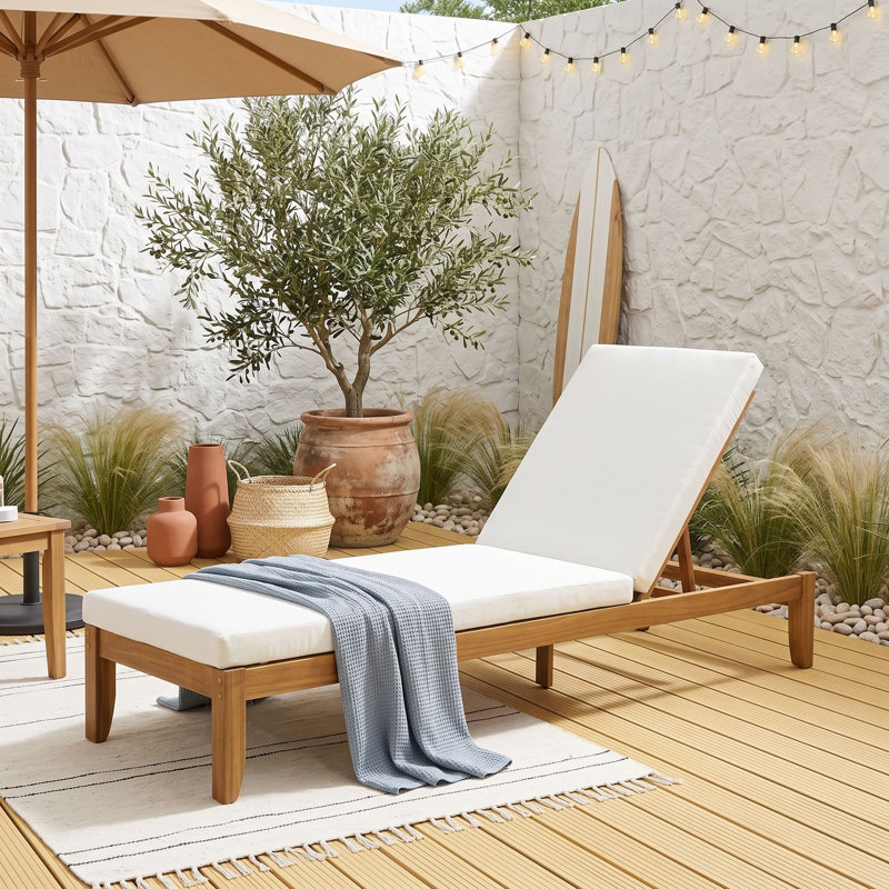 Chaise longue d'extérieur en bois d'acacia avec coussins et dossier réglables en 4 positions pour piscine et jardin., Naturel