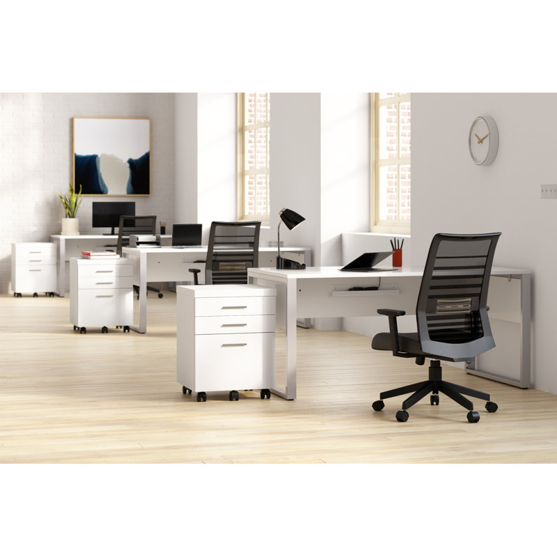 Casden Mesh Task Chair, Black