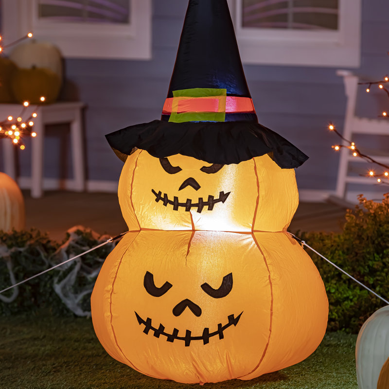 Citrouille d'Halloween gonflable de 4 pi avec chapeau de sorcière