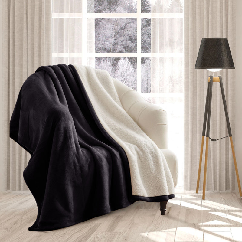 Reversible Sherpa Fleece Blanket - Ultra-Soft, Warm & Cozy All-Season Comfort , Black, 150cm x 130cm