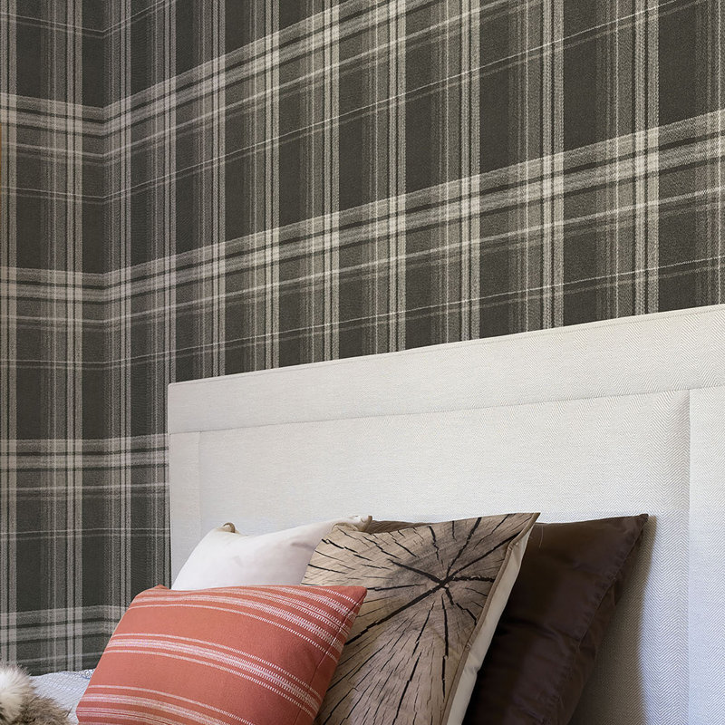 Beveritt Plaid Roll, Dark Brown