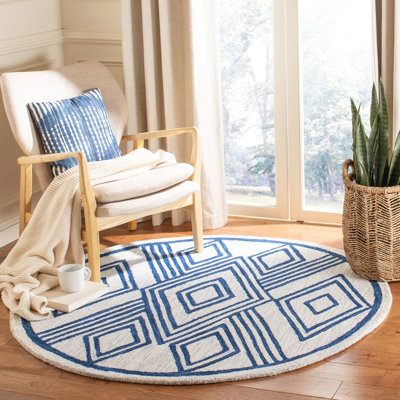 Vedika Hand Tufted Wool Southwestern Rug