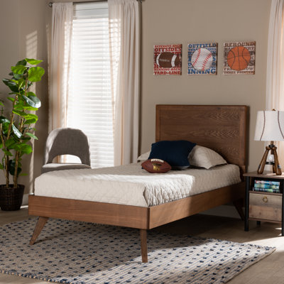 Lit plateforme simple avec matelas Cann
