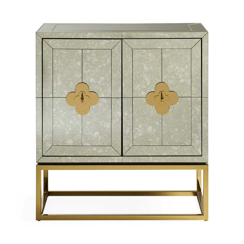 Delphine Cabinet