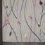 Tapis gris à motif floral Aratrika-133573509