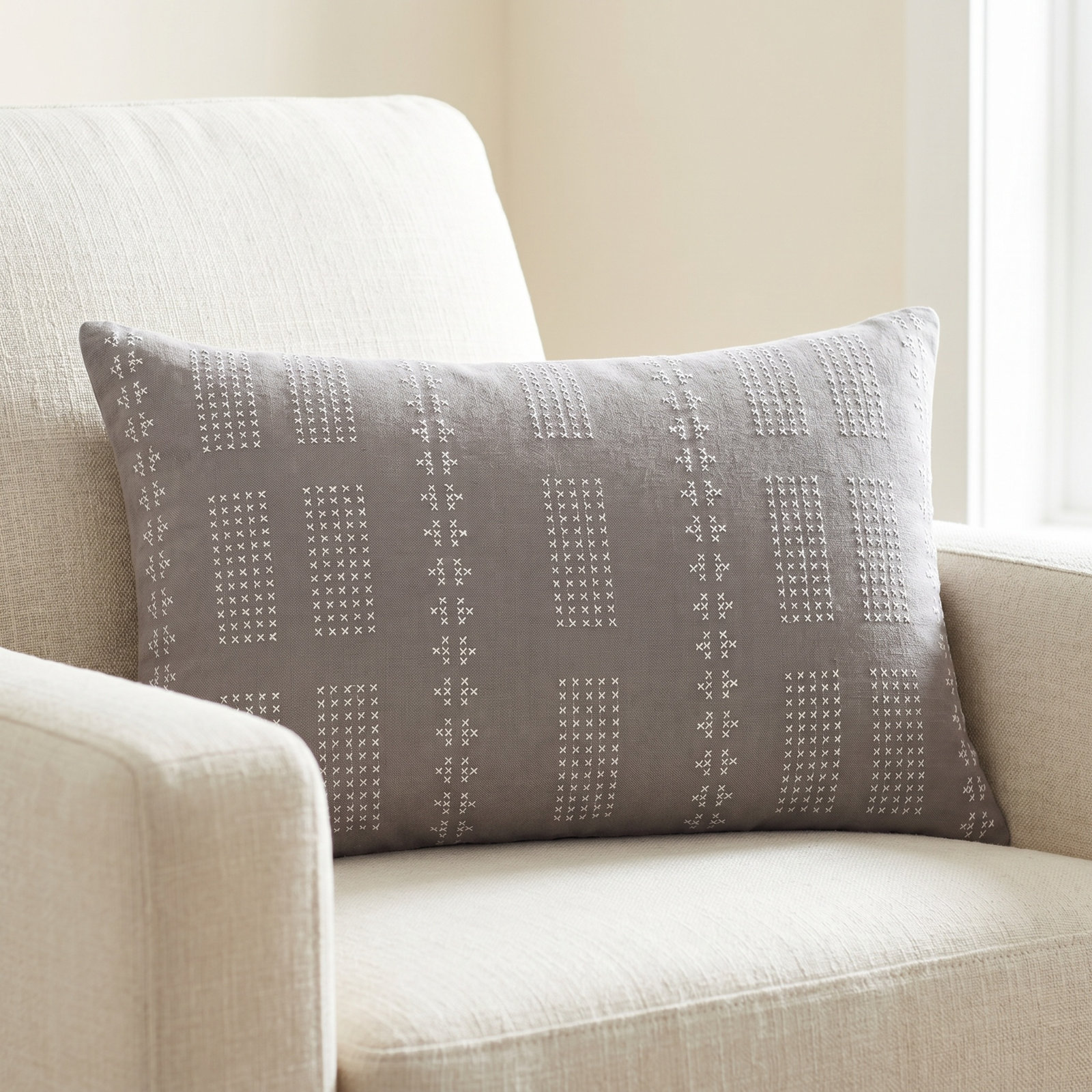 Jean Stoffer x Loloi 21" x 13" Cotton Pillow Cover, Polyester/Polyfill
