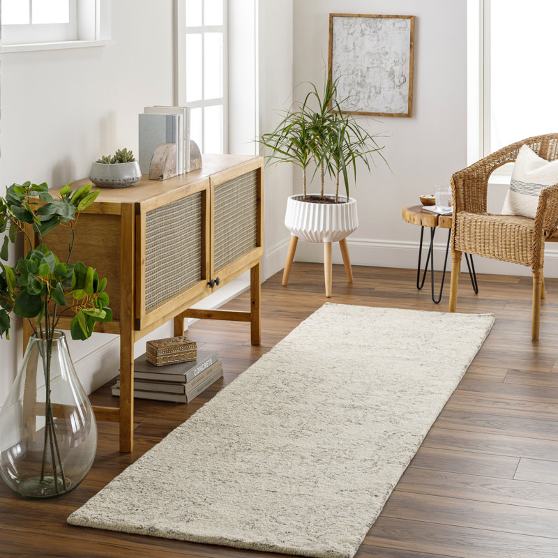 Nishank Damask Indoor Rug, Rectangle 2' x 3'