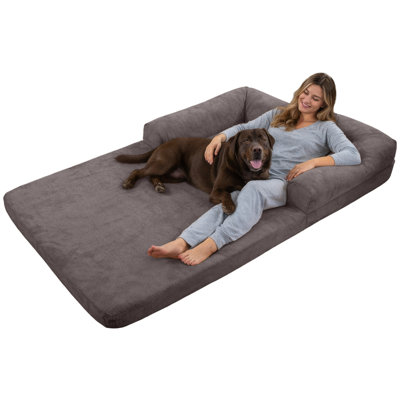 Lit pour chien humain de 74 po x 41 po x 9 po pour les grands chiens et les adultes avec mousse de soutien pour œufs et traversin, housse lavable en fausse fourrure résistante à l'eau (gris)