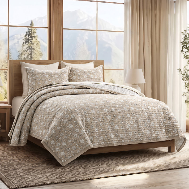 100% Cotton Patchwork Quilt Set, Queen Quilt + 2 Standard Shams, Sandstone Beige Floral